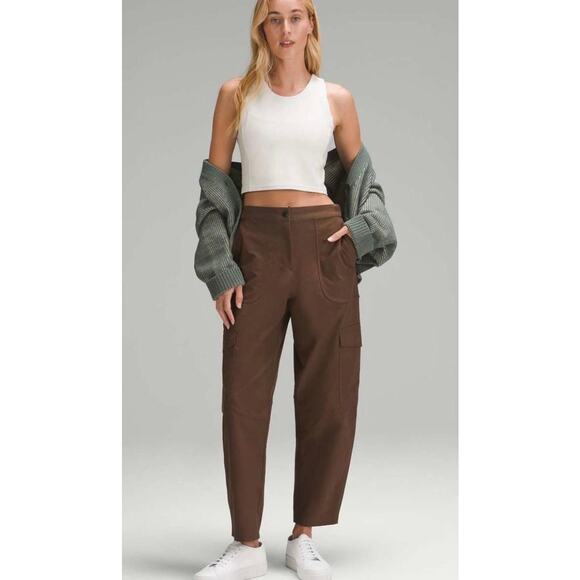 Lululemon Utilitech Cargo Pocket High-Rise Pants Brown Size 33 Women’s - Picture 6 of 6